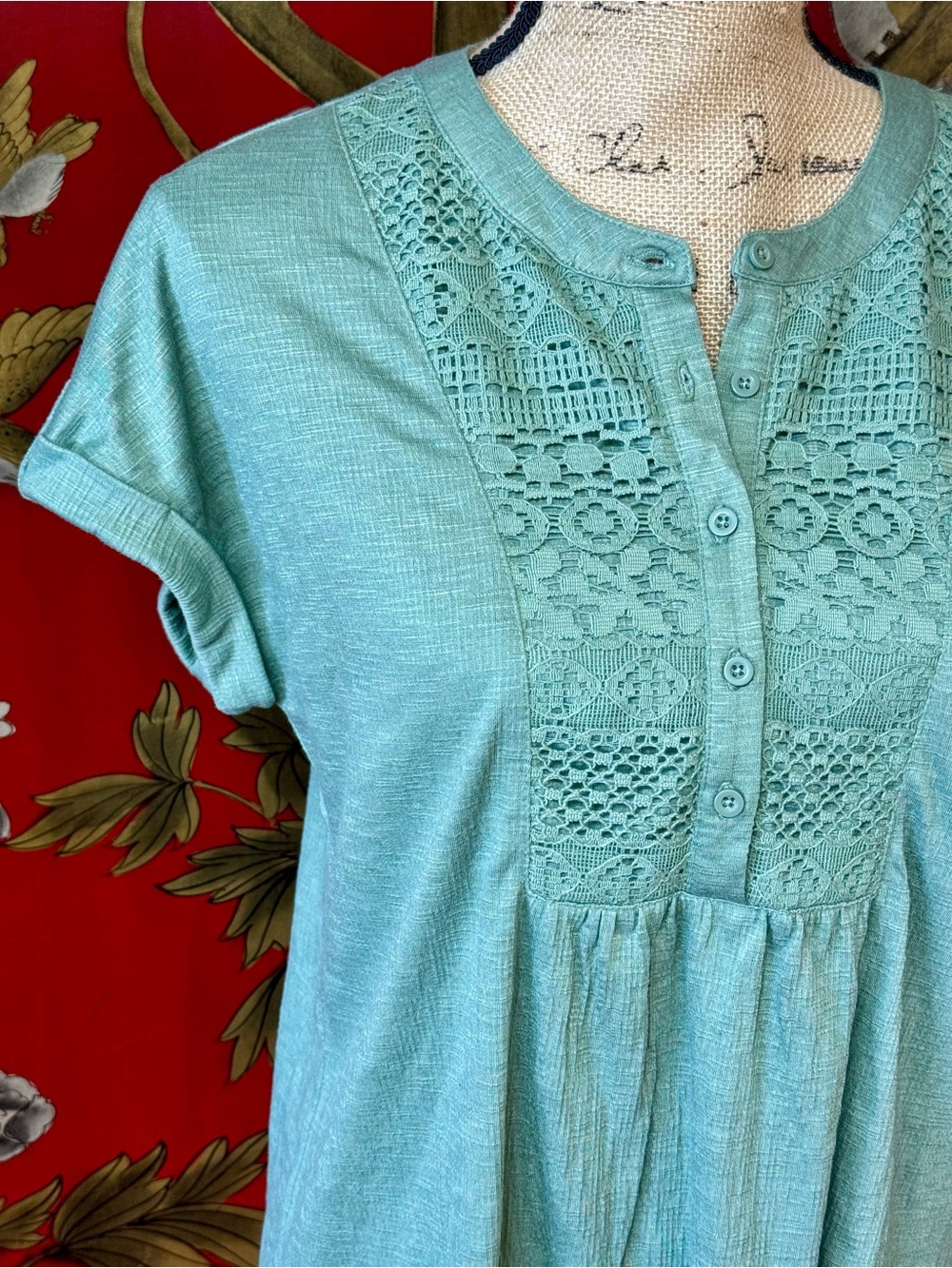 Women’s “COMO Vintage” Dressy Top | #T74